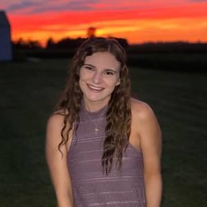 Meet your Posher, Michaela